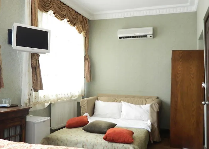 Hotel Apricot 3*