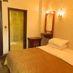 Apricot 3*